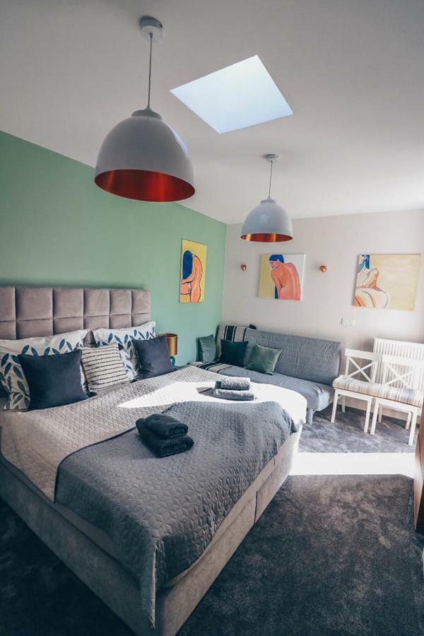 Stylish Apartments At Penati Golf Resort Sajdikove Humence Экстерьер фото